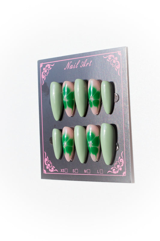 Modèle : Trèfle de Jade