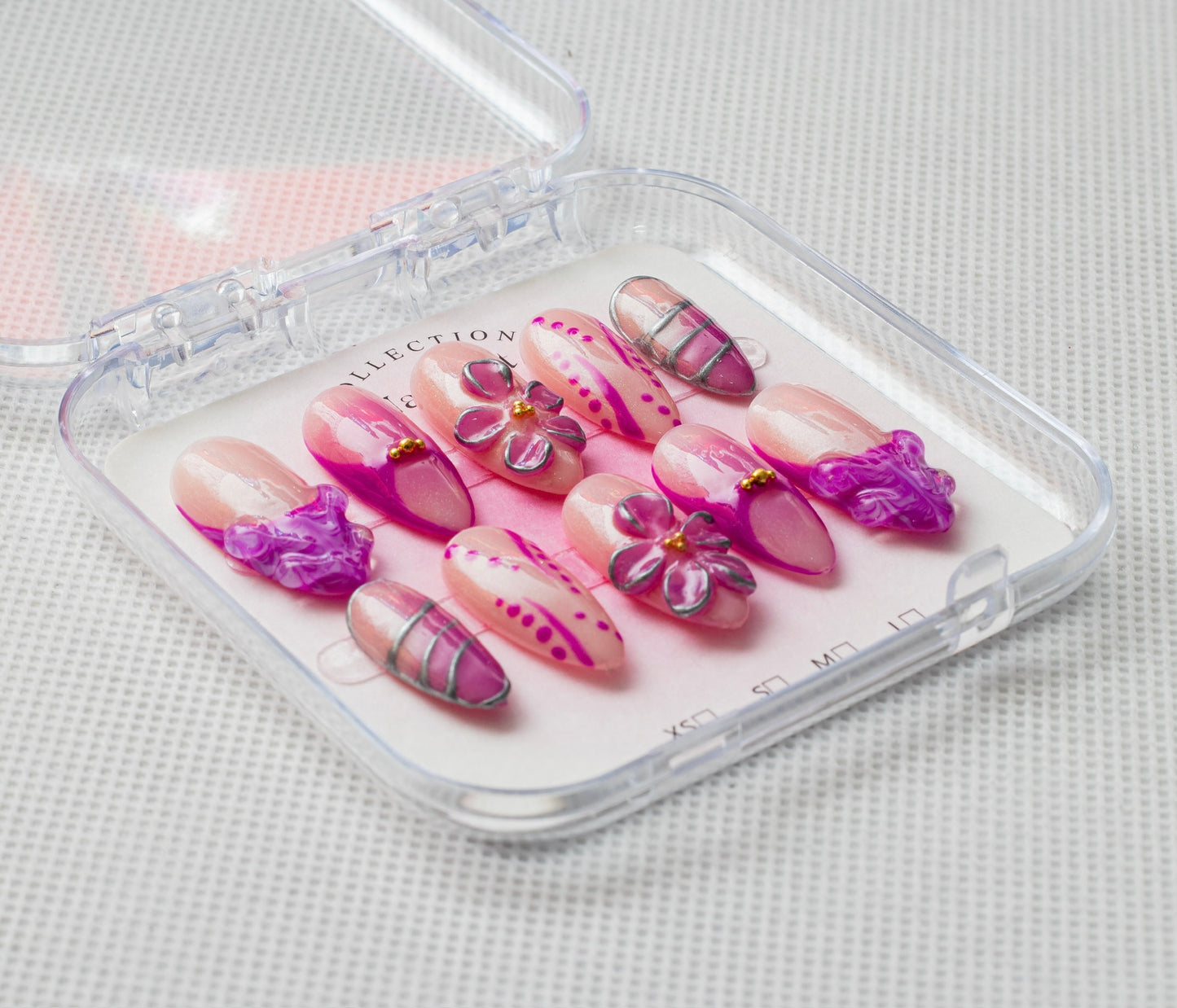 Modèle : Aura Violette